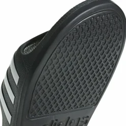 adidas · ADILETTE AQUA K