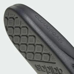 adidas · ADILETTE COMFORT 2.0 BADESCHLAPPEN