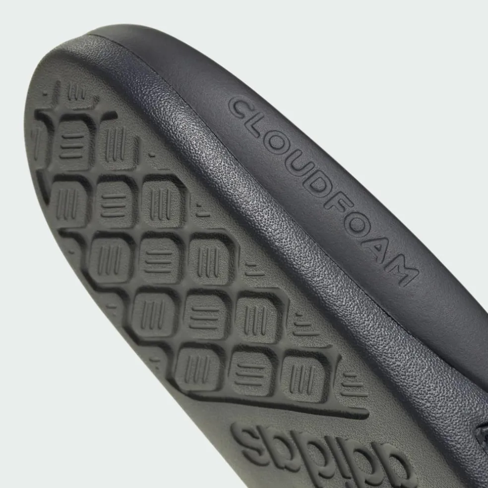 adidas · ADILETTE COMFORT 2.0 BADESCHLAPPEN