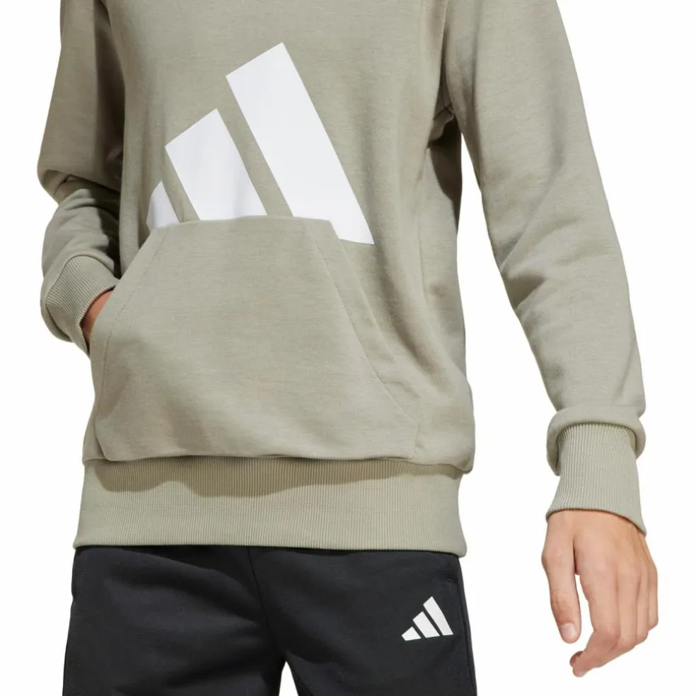adidas · BIG LOGO