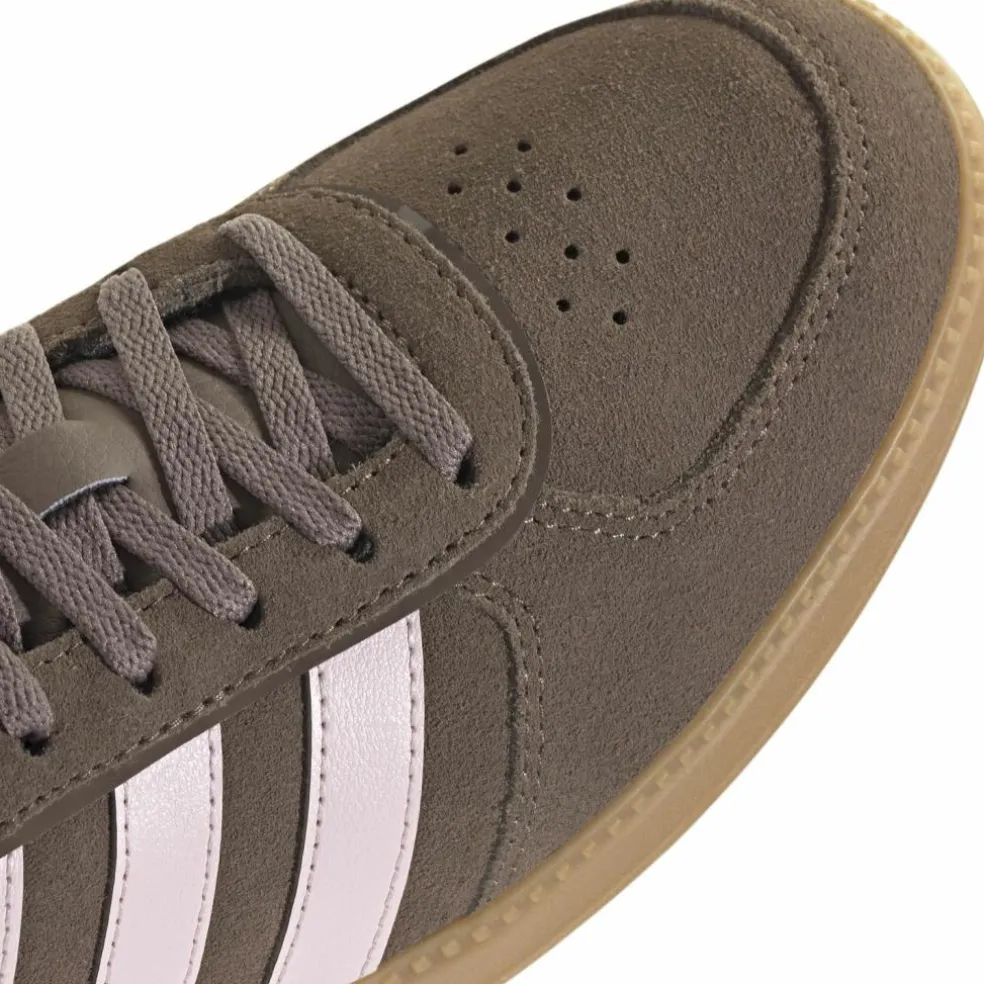 adidas · BREAKNET SLEEK