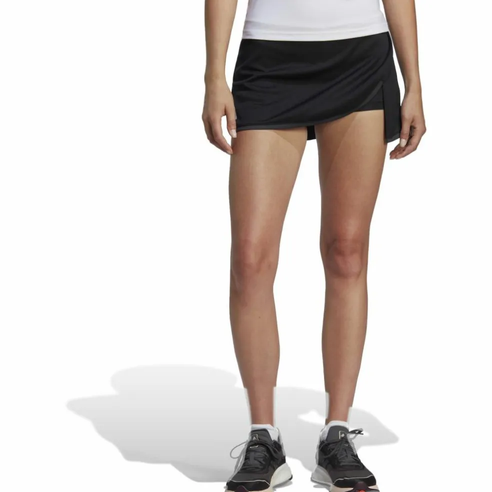 adidas · Club