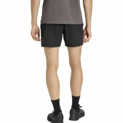 adidas · D4T