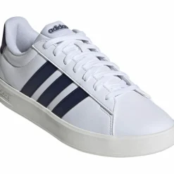 adidas · Grand Court 3.0.
