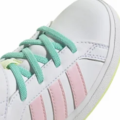 adidas · GRAND COURT MID