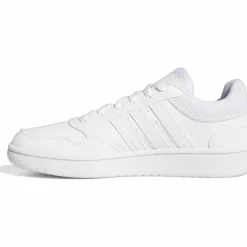 adidas · Hoops 3.0