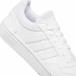 adidas · Hoops 3.0