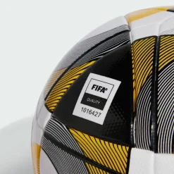 adidas · Kings League La Caprichosa League Ball