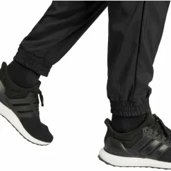 adidas · M STANFRD E