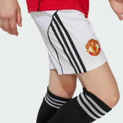 adidas · Manchester United 25/26 Kids Heimshorts
