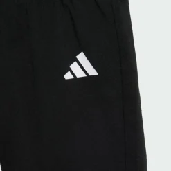 adidas · MERCEDES-AMG PETRONAS FORMULA 1 TEAM