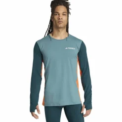 adidas · MULTI