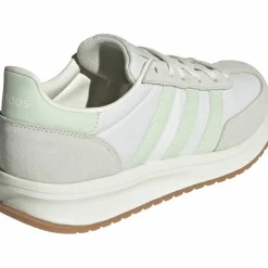 adidas · RUN 70s 2.0