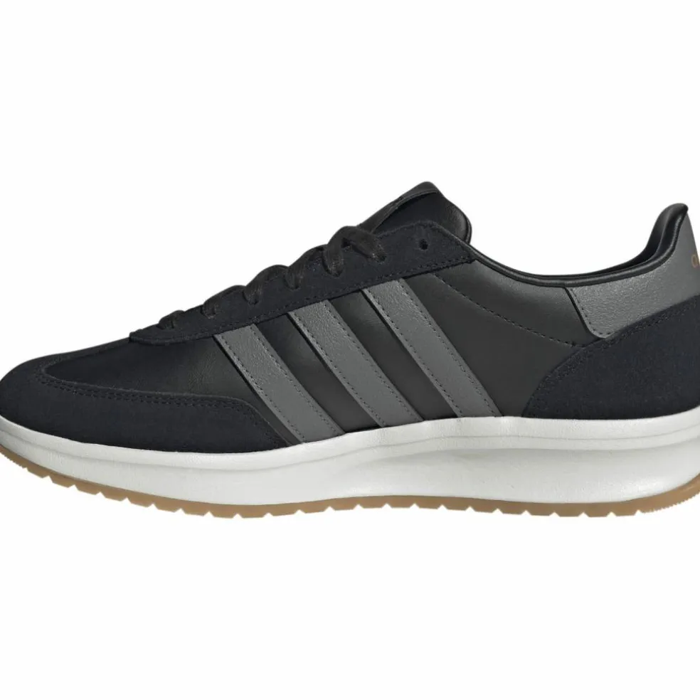 adidas · Run 70s 2.0