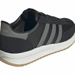 adidas · Run 70s 2.0