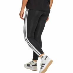 adidas · 3S