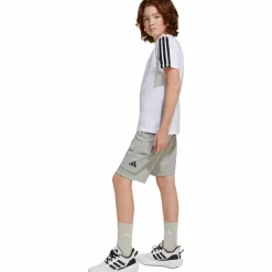 adidas · SL