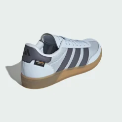 adidas · Spezial-Trainingsschuhe