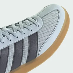 adidas · Spezial-Trainingsschuhe