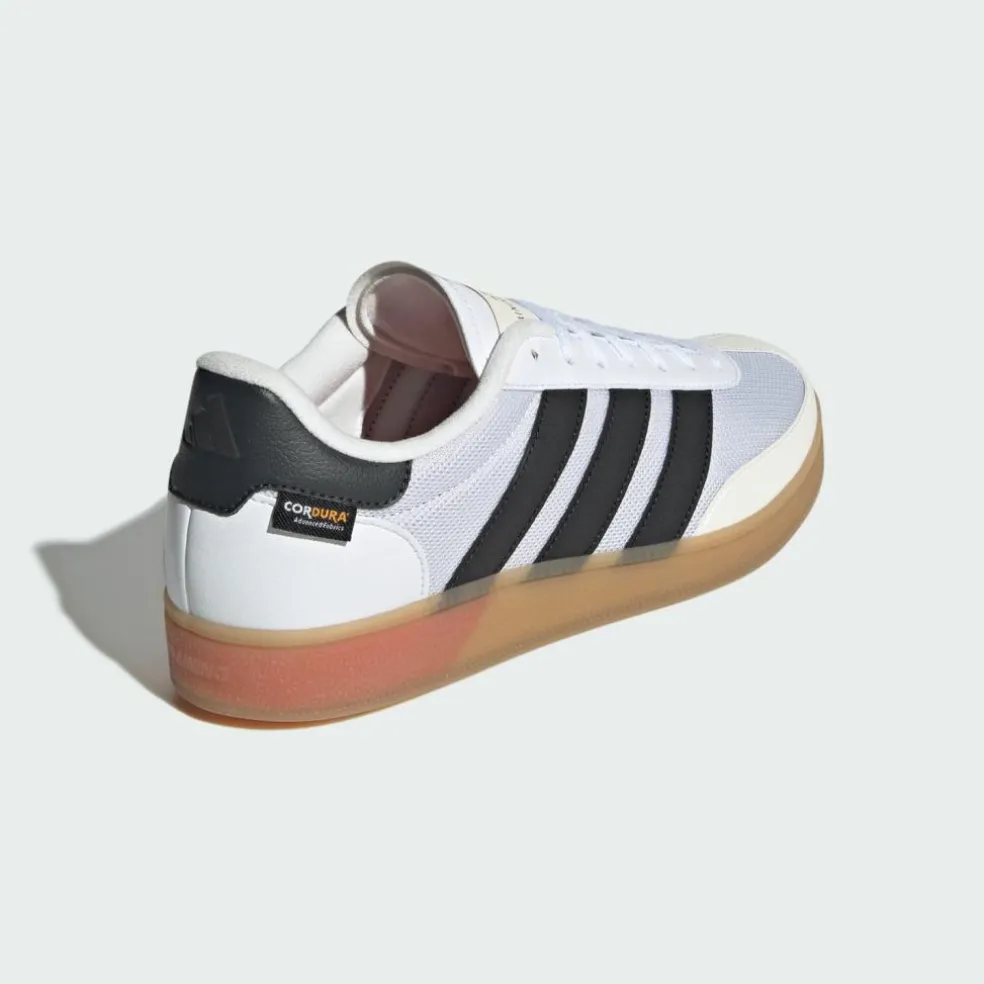 adidas · Spezial-Trainingsschuhe