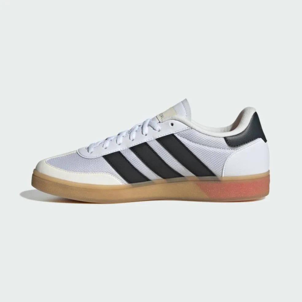 adidas · Spezial-Trainingsschuhe