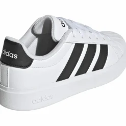 adidas · Streettalk