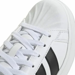 adidas · Streettalk
