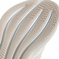adidas · SUPERNOVA EASE
