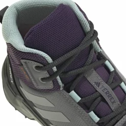 adidas · TERREX AX4R MID