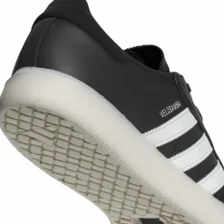 adidas · VELOSAMBA LEA