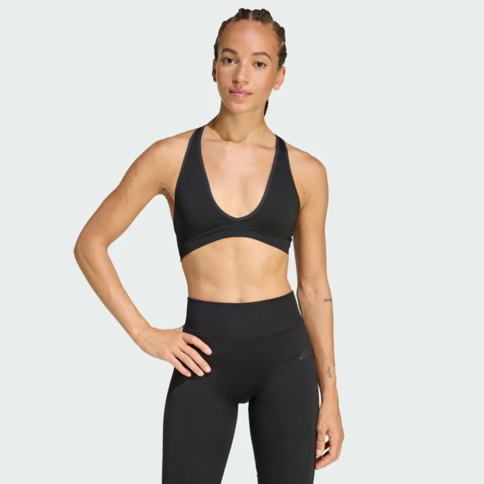 adidas · Workout Essentials Knit Light Support BH