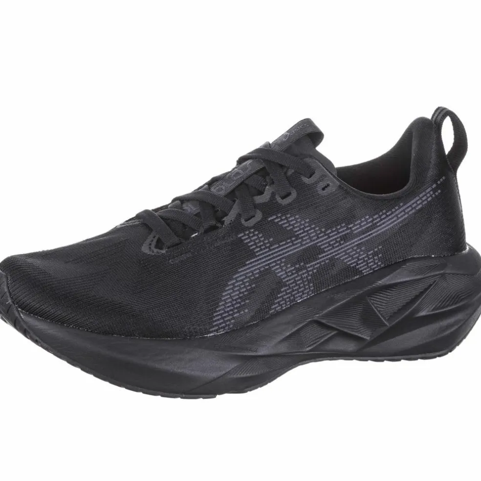ASICS · NOVABLAST 5