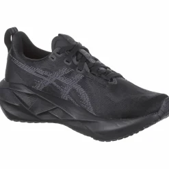 ASICS · NOVABLAST 5