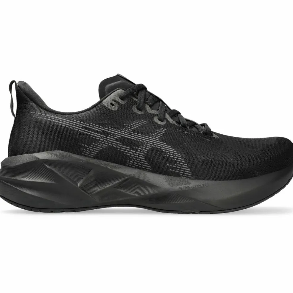 ASICS · NOVABLAST 5