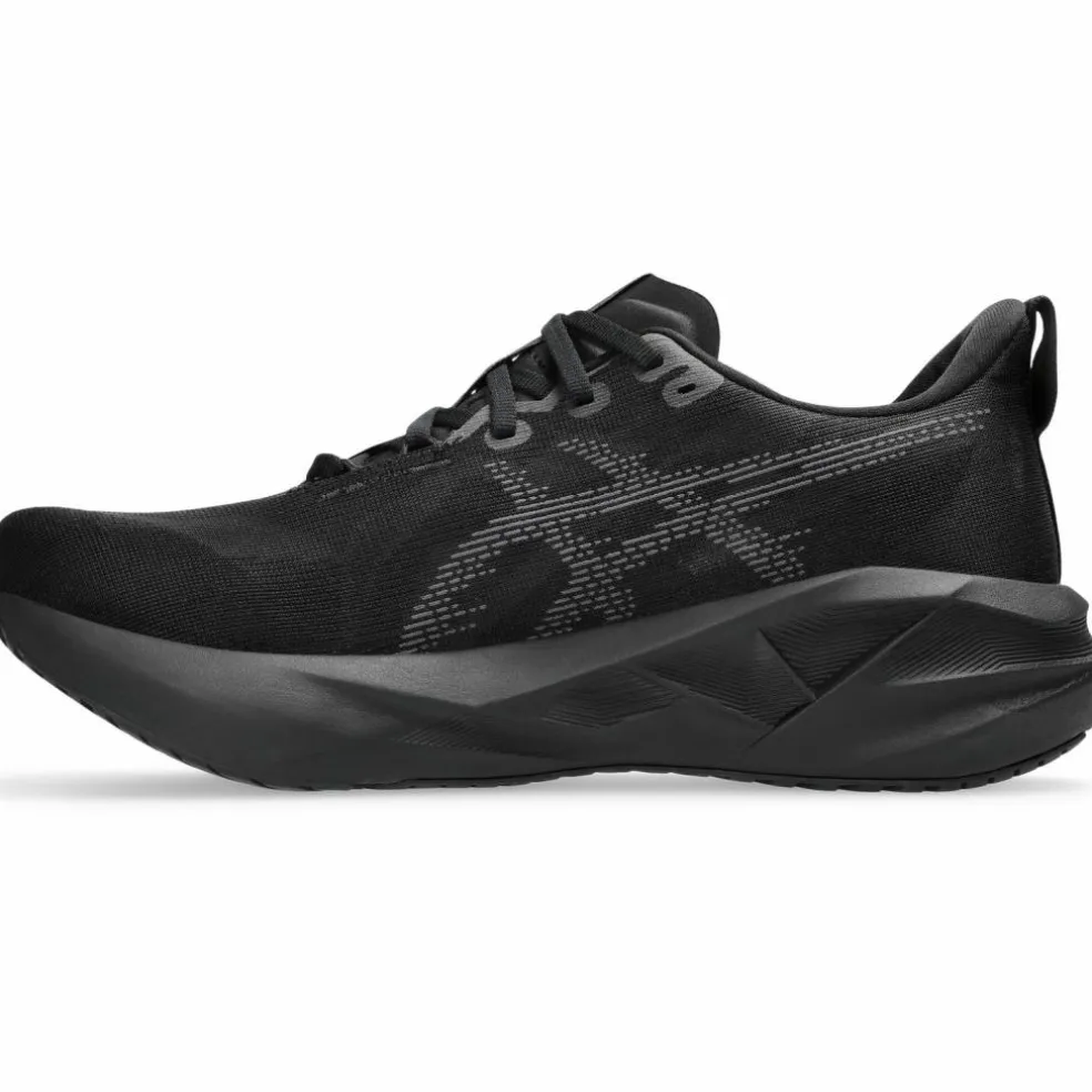 ASICS · NOVABLAST 5