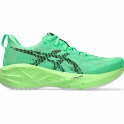 ASICS · NOVABLAST 5