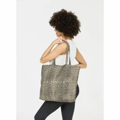 Athlecia · Marika