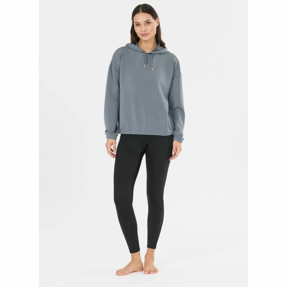 Athlecia · NAMIER W