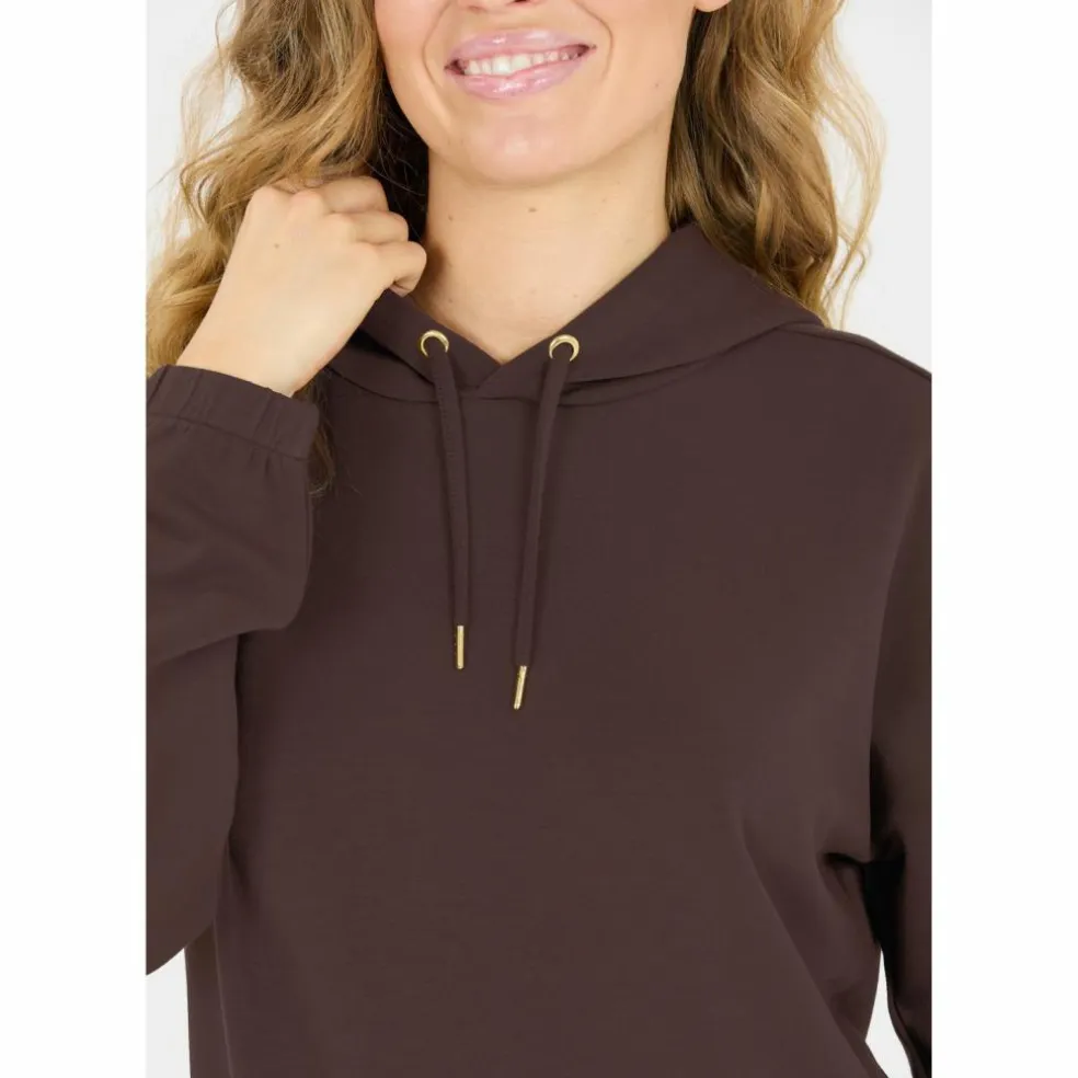 Athlecia · NAMIER W