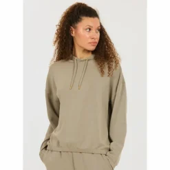 Athlecia · NAMIER W