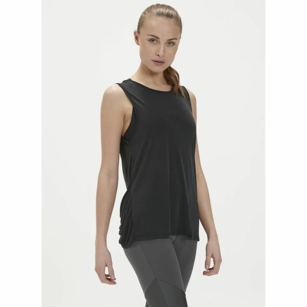 Athlecia · SUSAR W Knot Top