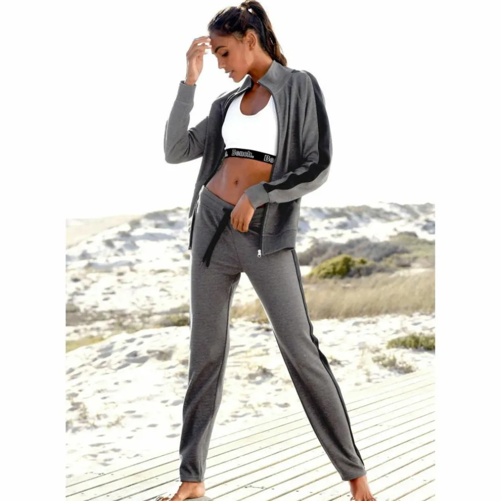 Bench · Sweatjacke