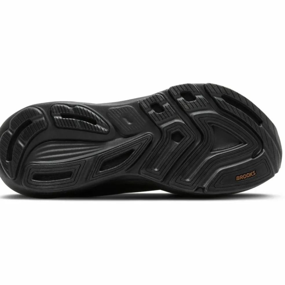 Brooks · Revel 8