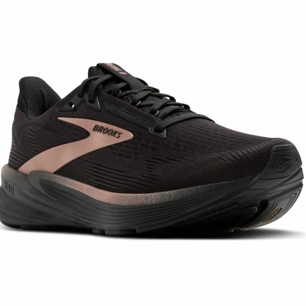Brooks · Revel 8