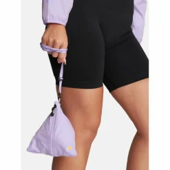 Gold's Gym · DANA