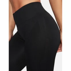 Gold's Gym · GOLDIE