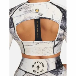 Gold's Gym · HELEN
