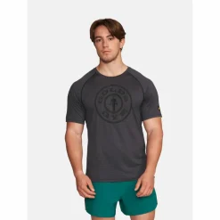 Gold's Gym · KURT