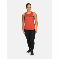 Gold's Gym · MARYLOU
