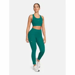 Gold's Gym · NADIA